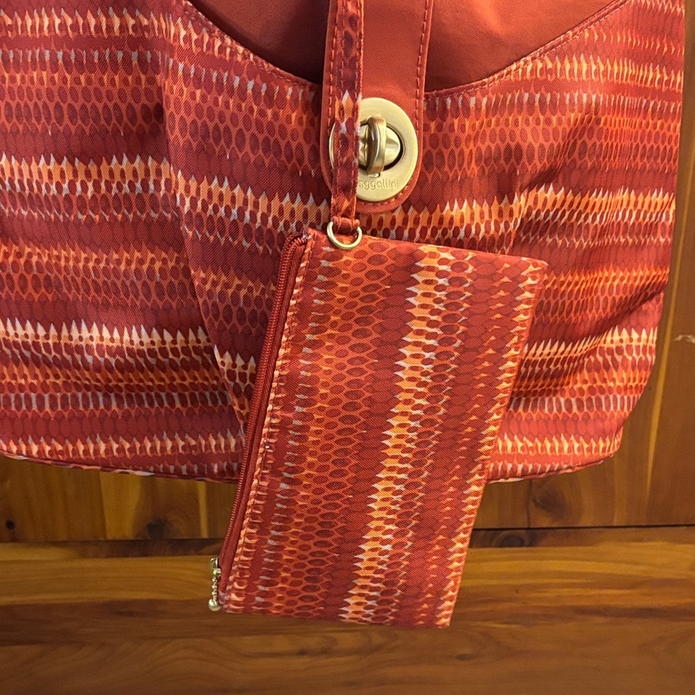 Baggallini crossbody- NWOT - Picture 3 of 5